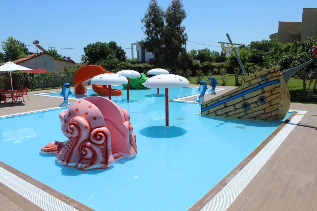 Poseidon Palace Leptokarya  Exterior photo