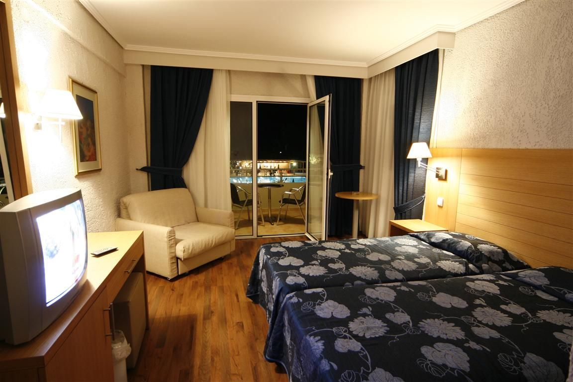 Poseidon Palace Leptokarya  Exterior photo